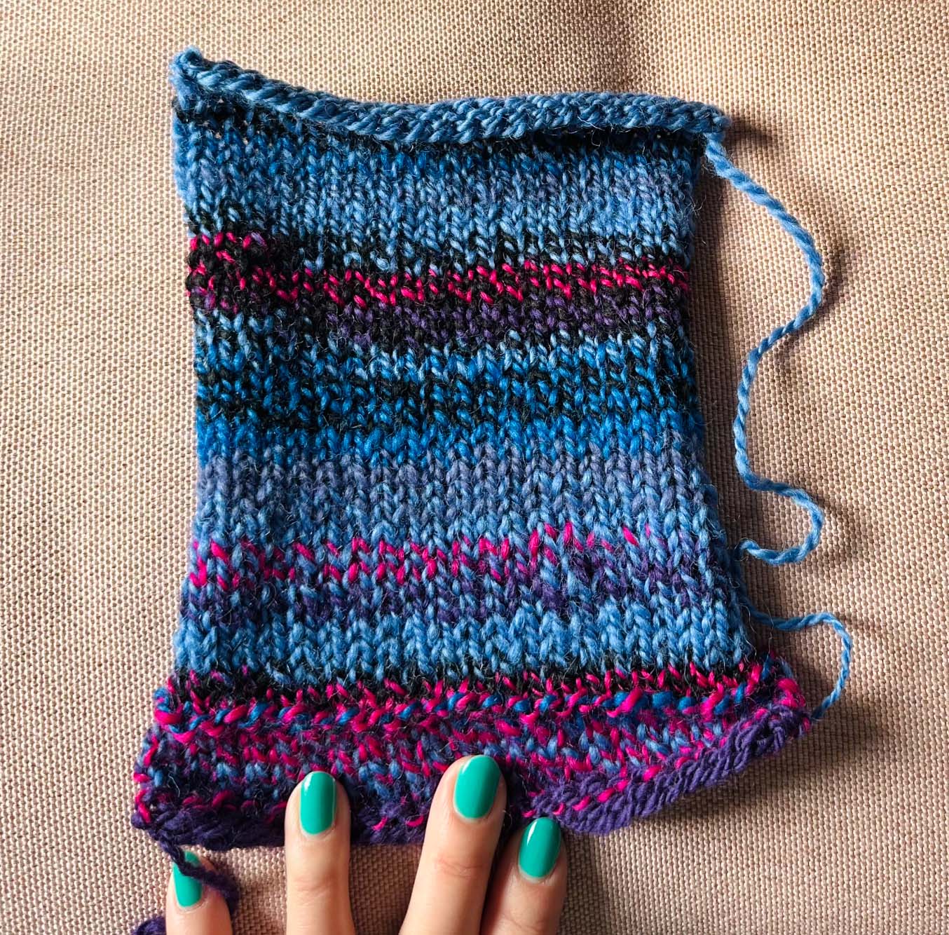 A swatch of handspun Corriedale yarn